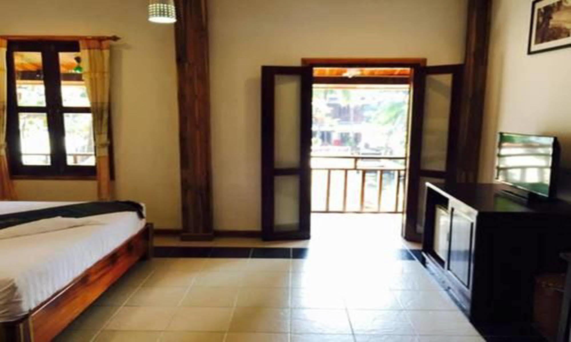 Luang Prabang Oasis Hotel Eksteriør bilde